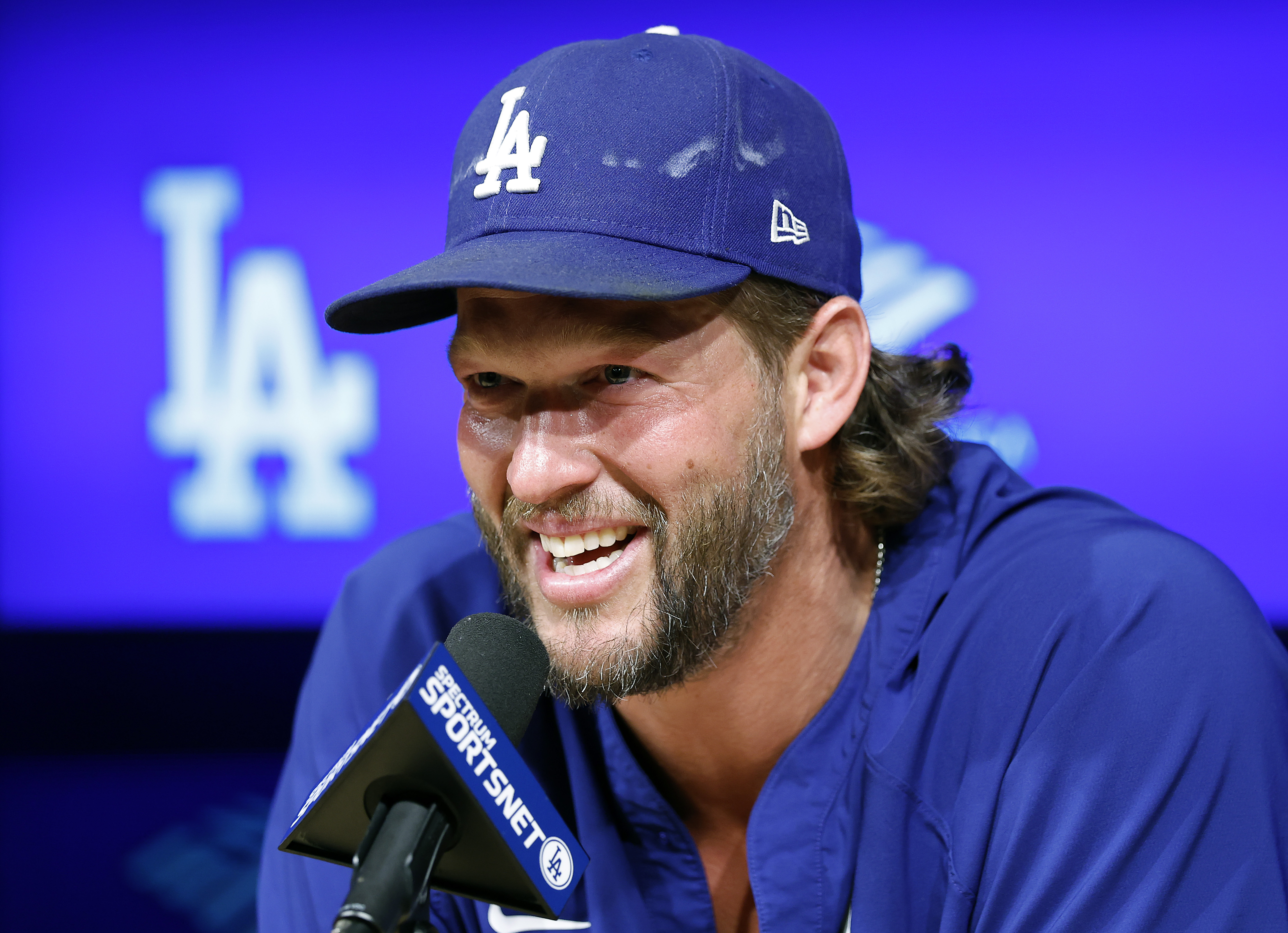Clayton Kershaw retiring