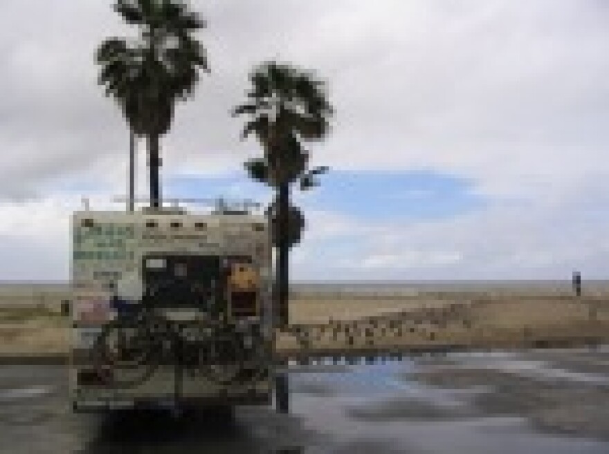 rv-venice-vote.jpg
