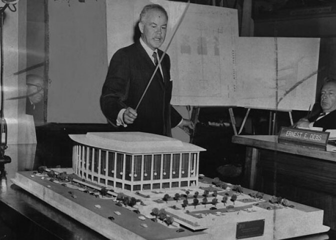 Architect Welton Becket presents plans for the new Music Center to the Board of Supervisors in 1960