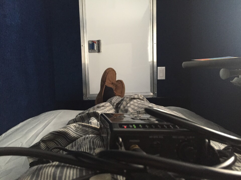 It fits! John's barbarically large frame rests nicely in a Nappify pod