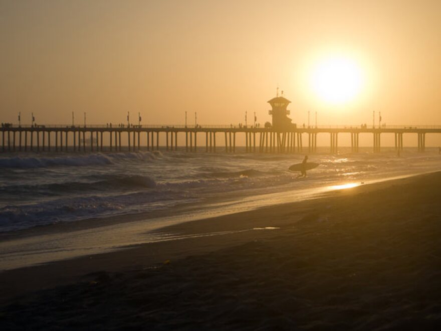 huntingtonbeach-sun.jpg
