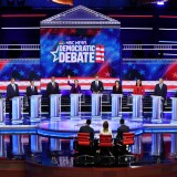 MIAMI, FLORIDA - JUNE 26: Democratic presidential candidates New York City Mayor Bill De Blasio (L-R), Rep. Tim Ryan (D-OH), former housing secretary Julian Castro, Sen. Cory Booker (D-NJ), Sen. Elizabeth Warren (D-MA), former Texas congressman Beto O'Rourke, Sen. Amy Klobuchar (D-MN), Rep. Tulsi Gabbard (D-HI), Washington Gov. Jay Inslee, and former Maryland congressman John Delaney take part in the first night of the Democratic presidential debate on June 26, 2019 in Miami, Florida.  A field of 20 Democratic presidential candidates was split into two groups of 10 for the first debate of the 2020 election, taking place over two nights at Knight Concert Hall of the Adrienne Arsht Center for the Performing Arts of Miami-Dade County, hosted by NBC News, MSNBC, and Telemundo. (Photo by Joe Raedle/Getty Images)