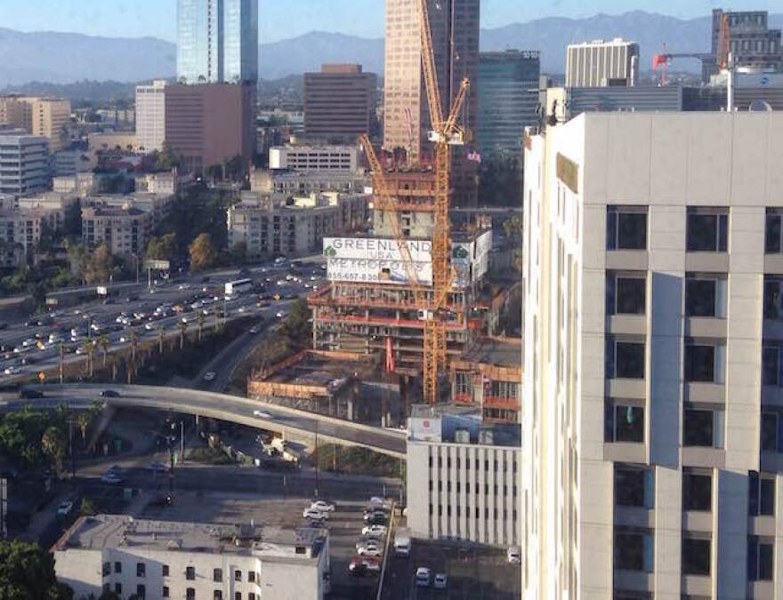 construction_dtla.JPG
