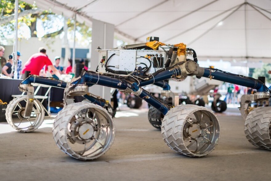jpl-open-house-rover.jpg