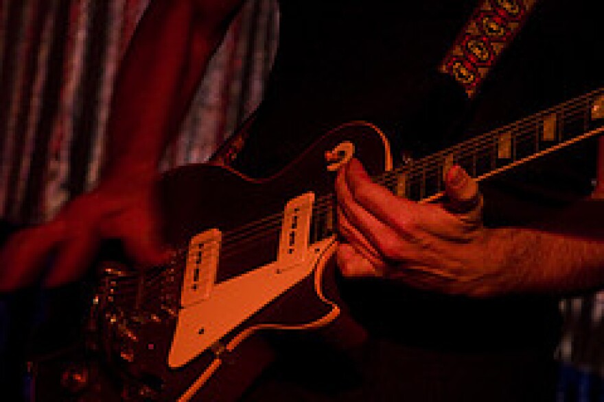 guitar.jpg