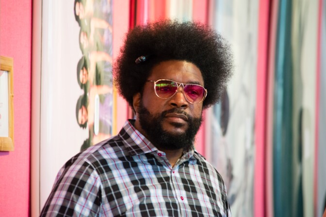 BRIDGEHAMPTON, NY - AUGUST 05: DJ Questlove attends the Sixth Annual Hamptons Paddle & Party For Pink To Benefit Breast Cancer Research Foundation on August 5, 2017 in Bridgehampton, New York.  (Photo by Steven Henry/Getty Images for Breast Cancer Research Foundation)