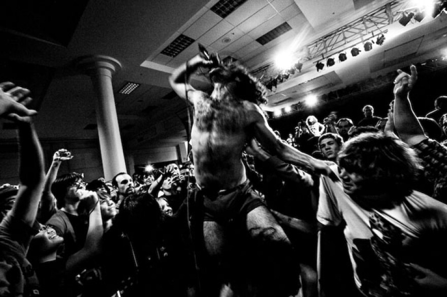 Monotonix