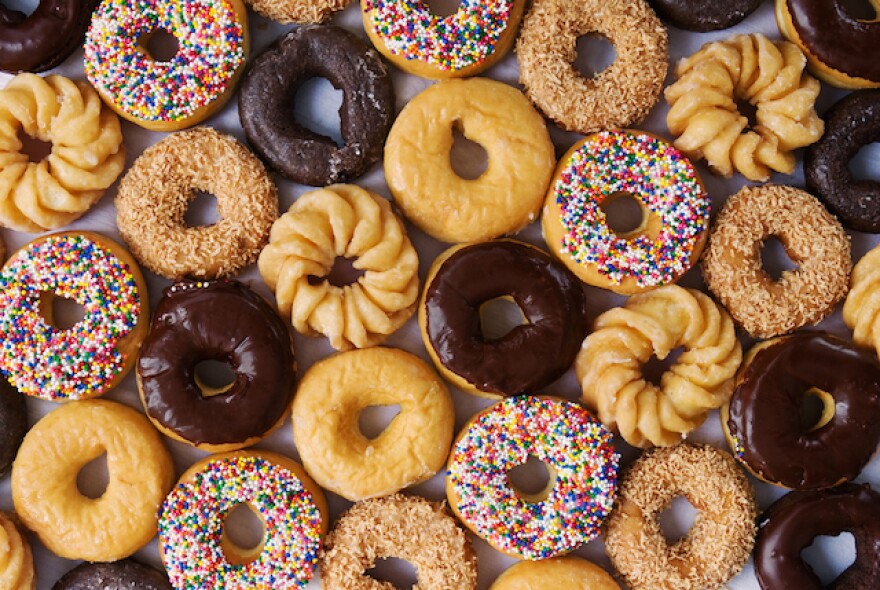 donutsondonuts.jpg