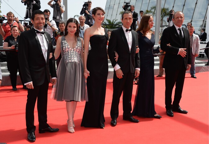 CANNES, FRANCE - MAY 21:  (L-R) Actors Kamel Abdeli, Heloise Godet, Zoe Bruneau, Richard Chevallier, Jessica Erickson and Christian Gregori attend the "Goodbye To The Language" Premiere at the 67th Annual Cannes Film Festival on May 21, 2014 in Cannes, France.  (Photo by Pascal Le Segretain/Getty Images)