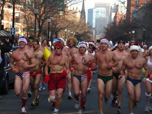 boston_speedo_santas.jpg