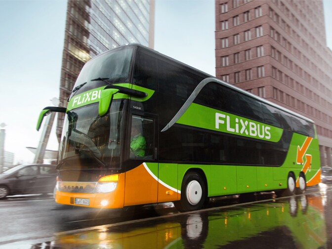 FlixBus is a new inter-city bus service starting in Los Angeles this month, with low-cost trips on high-tech buses to popular destinations including Las Vegas and San Diego.