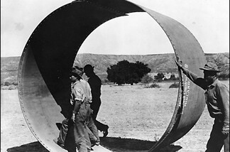 A section of the L.A. Aqueduct, built by Treadwell Construction, circa 1920s.