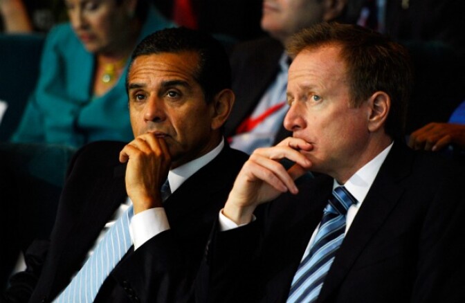 Los Angeles Mayor Antonio Villaraigosa and Austin Beutner.