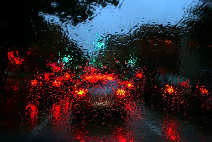 rain_driving.jpg