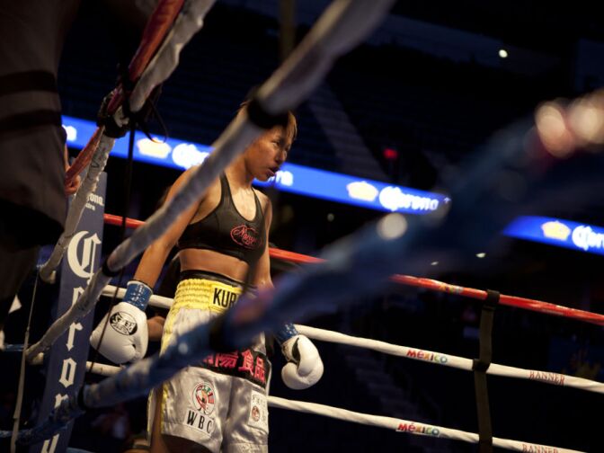 Shindo Go emerges from her corner for the last round of the match.