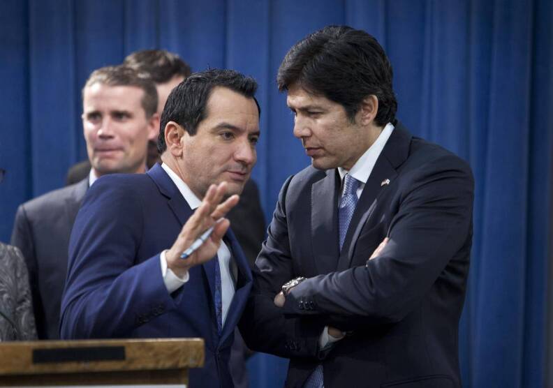 The California Legislature's top Democrats, Assembly Speaker Anthony Rendon and Senate President Pro Tem Kevin De León, opened the new session on Monday by taking aim at President-elect Donald Trump.