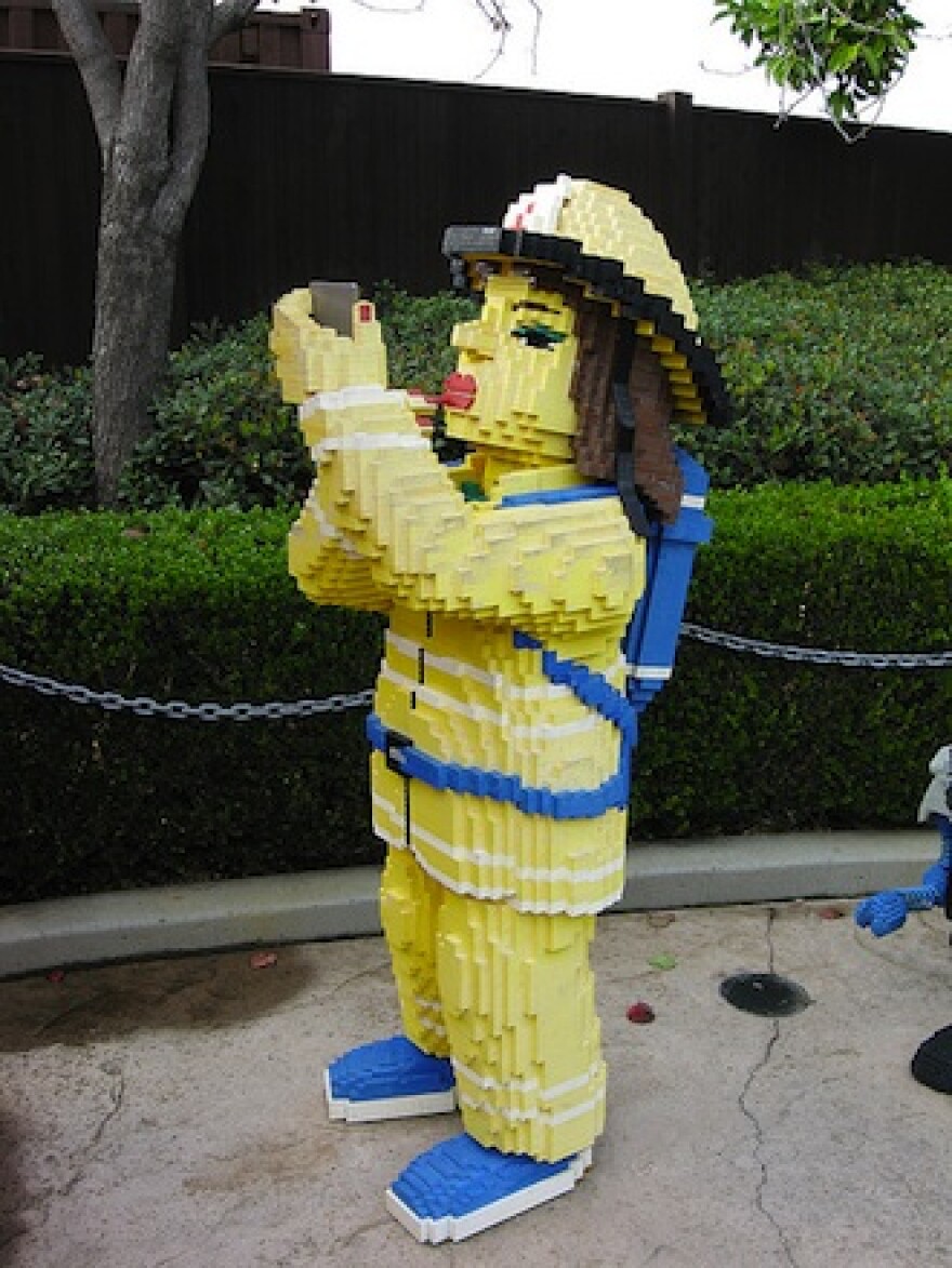legoland-firefighter-330.jpg