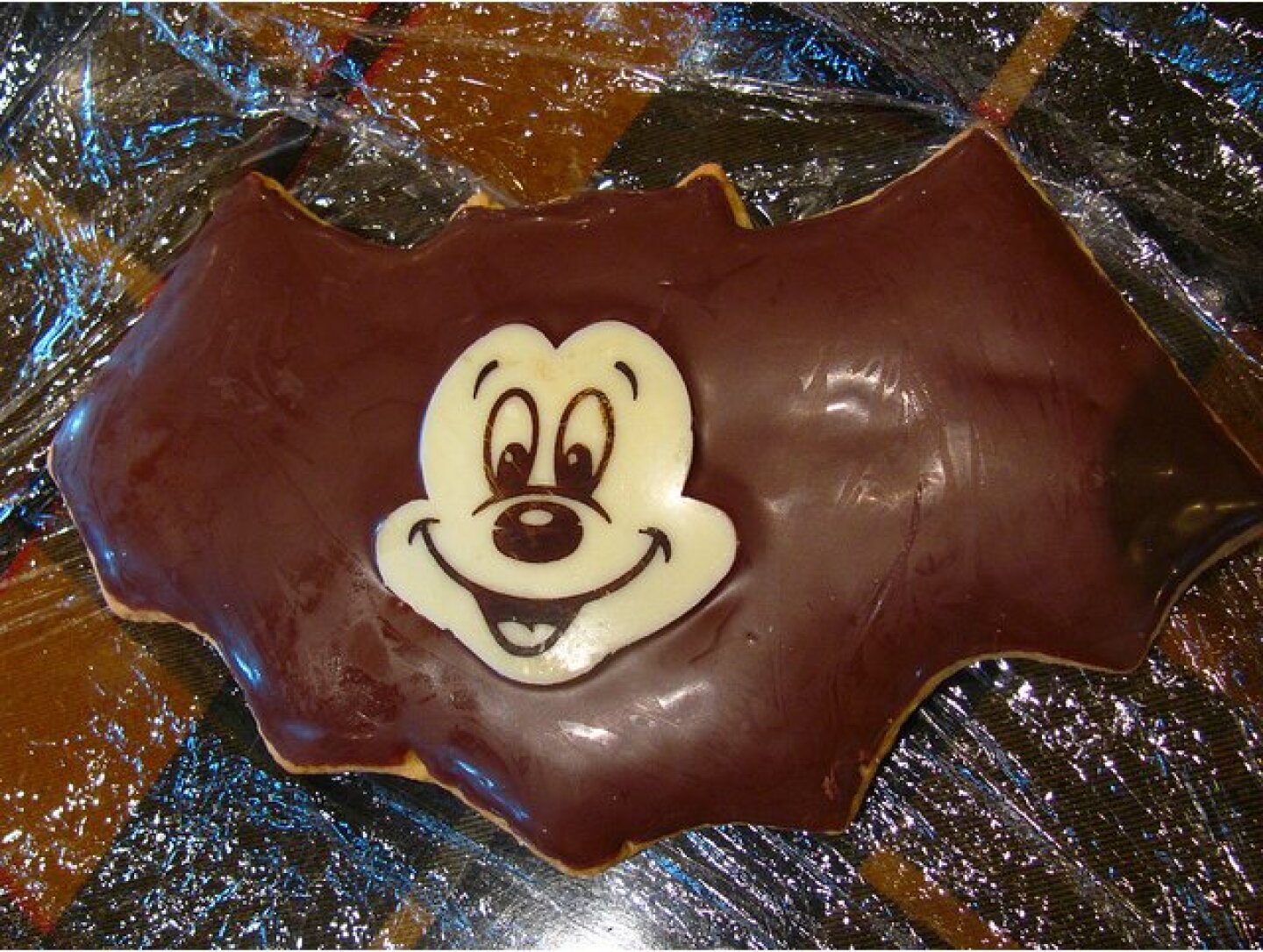 bat-cookie-mickey.jpg