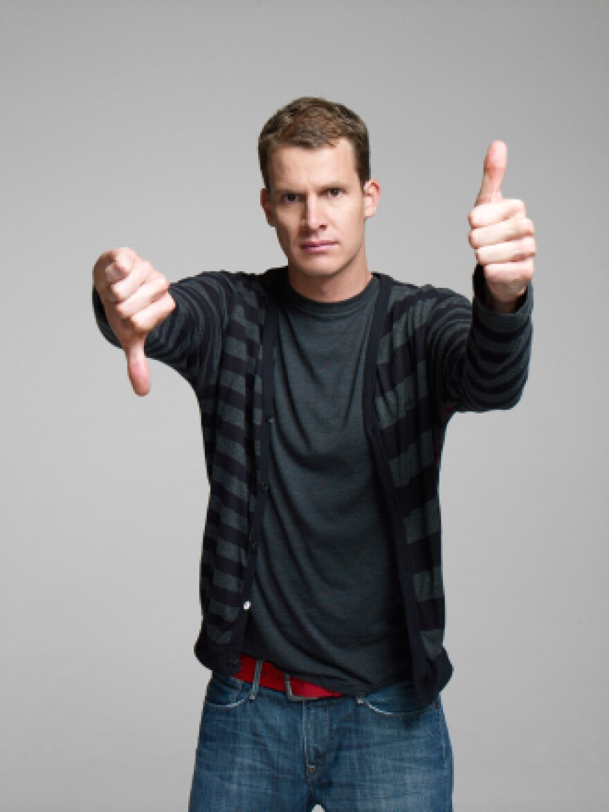 Daniel_Tosh_-_Shot_2-12873_ret.jpg