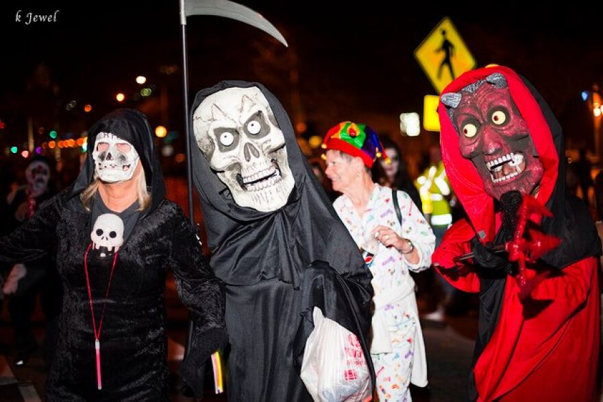 Halloween_WeHo.jpg