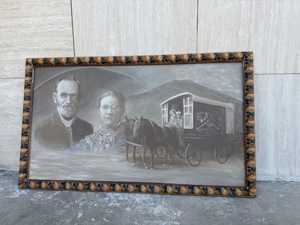 A black and white painting of Parson James Wornum and his wife, Jenny. The piece includes a horse drawn carriage. 