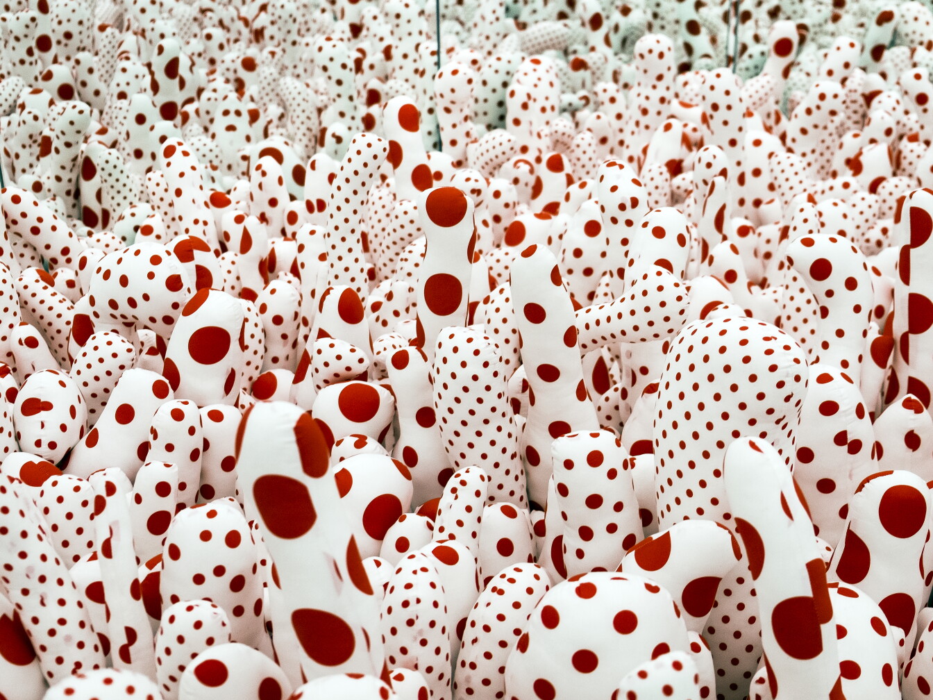 How to take the best pictures inside the Broad's Infinity Mirrors ...