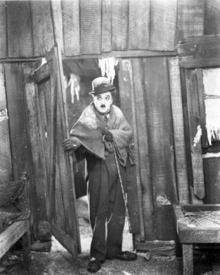 Gold_Rush_inside_the_cabin_big.jpg