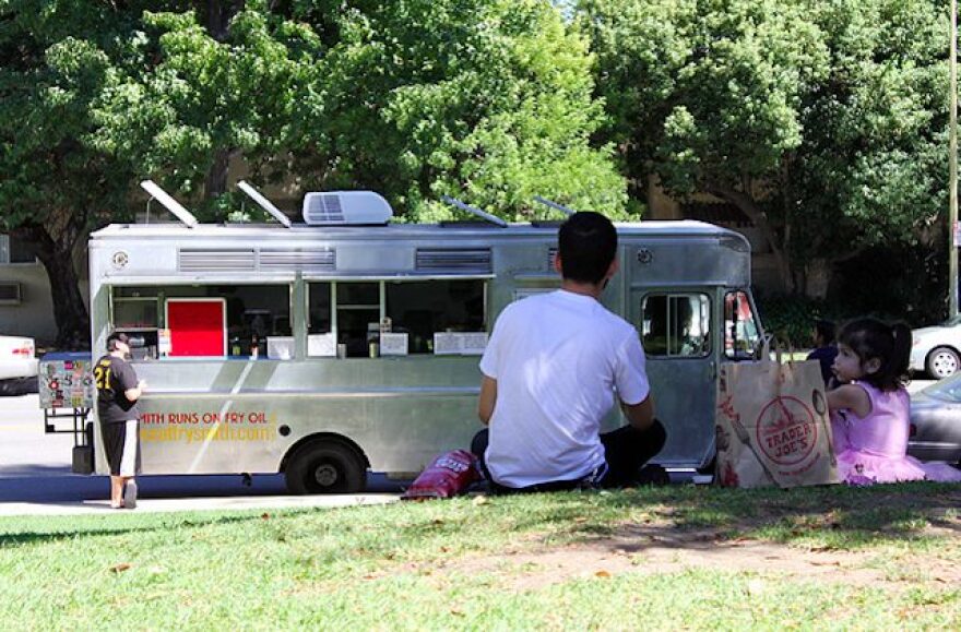 food-truck-letter-grades.jpg
