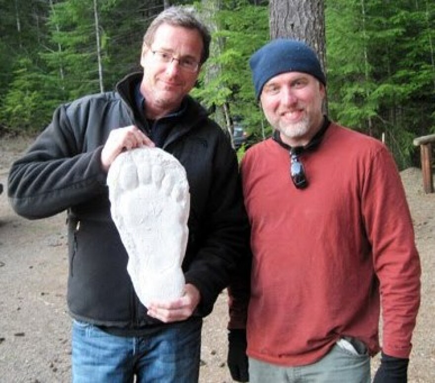 strange-days-with-bob-saget-bigfoot.jpg
