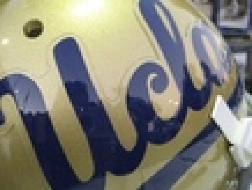 What's Bruin at UCLA: Probe into Mistreatment of Press Begins; Student Attacks Evangelical Preachers