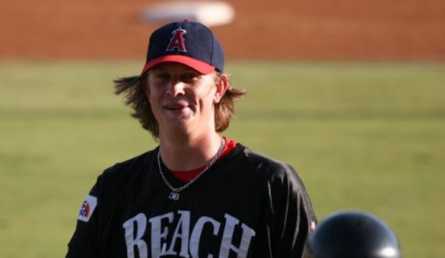 Jered Weaver in a CSULB uniform.