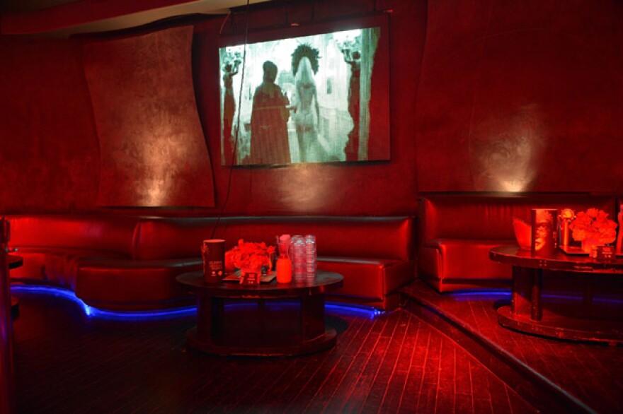 lure_nightclub.jpg