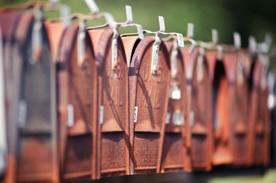 Identity thieves target mail boxes for information, including W-2s at tax time