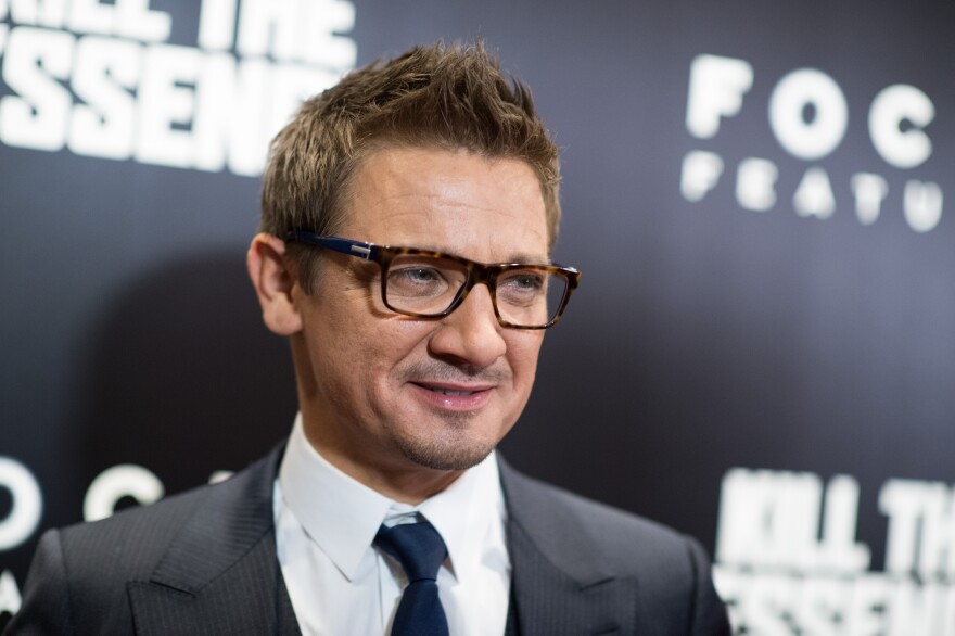 NEW YORK, NY - OCTOBER 09:  Actor Jeremy Renner  arrives at the "Kill The Messenger" New York Screening at Museum of Modern Art on October 9, 2014 in New York City.  (Photo by Dave Kotinsky/Getty Images)