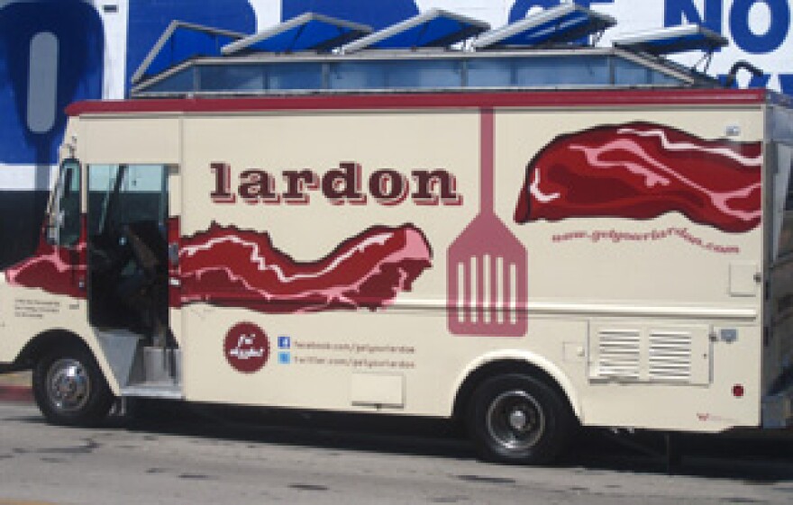lardon-truck-320x.jpg