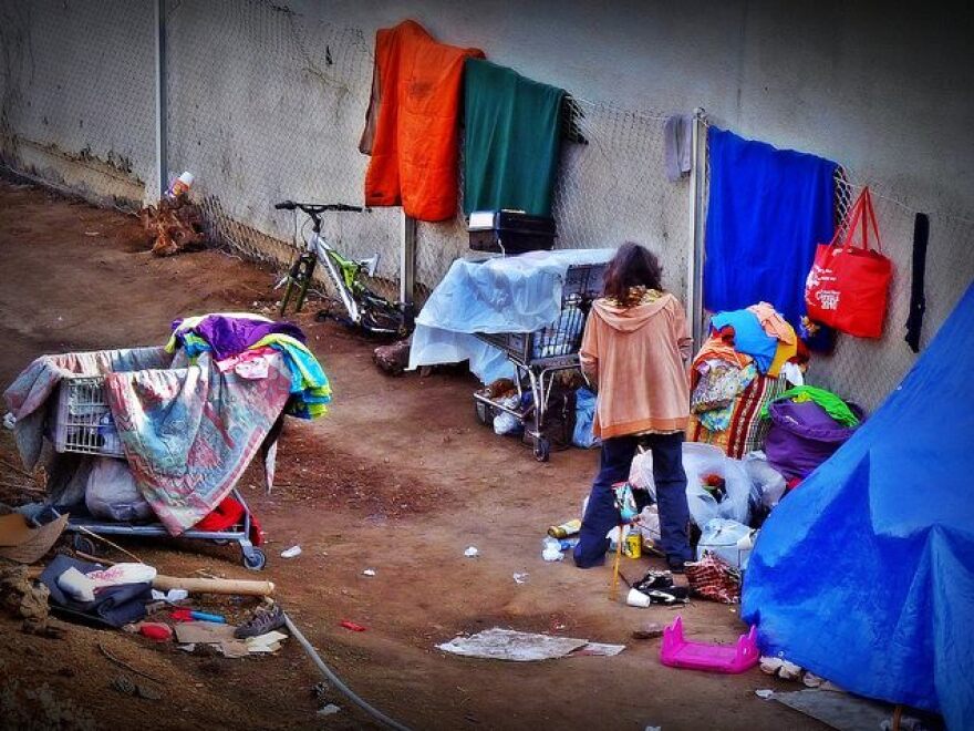 homeless-405fwy.jpg