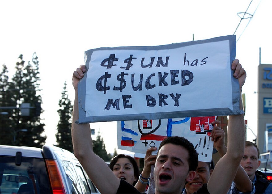 UCCSUfeehikesstudentdropouts.jpg