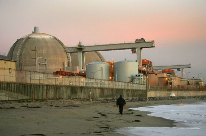 Evening sets on the San Onofre Nuclear Generating Station in northern San Diego County, south of San Clemente, California. The owners of the plant announced in June 2013 that the plant would be retired. Southern California Edison said Friday it would create an advisory panel as part of the decommissioning process.  