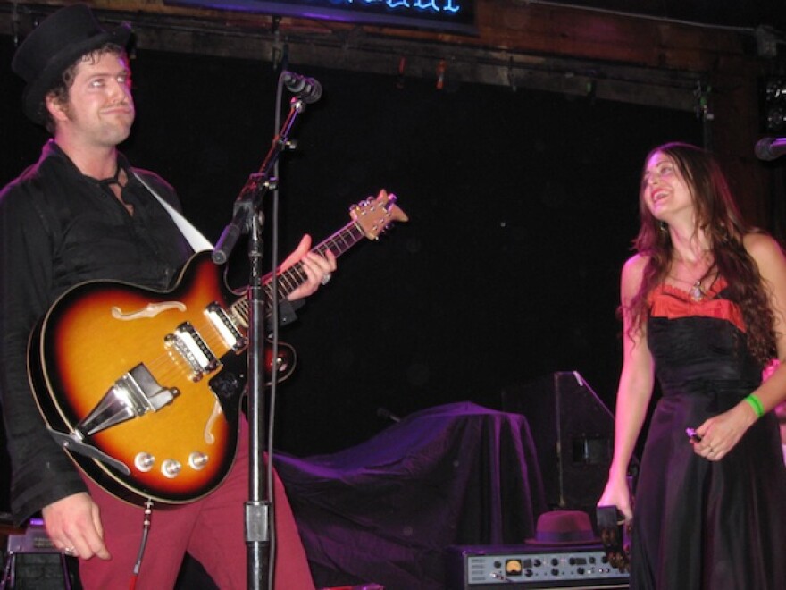 Robert-and-Rachel.jpg