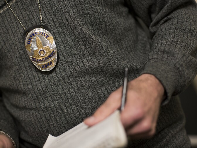 Detectives and officers within the LAPD's Mental Evaluation Unit purposefully do not wear uniforms while on calls.