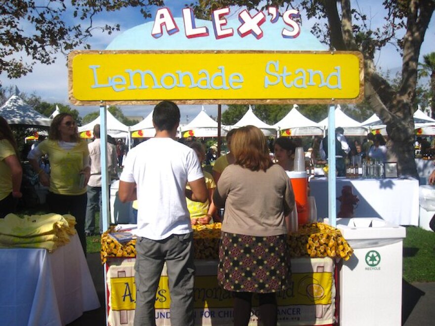 LAlovesAlex-2010.jpg