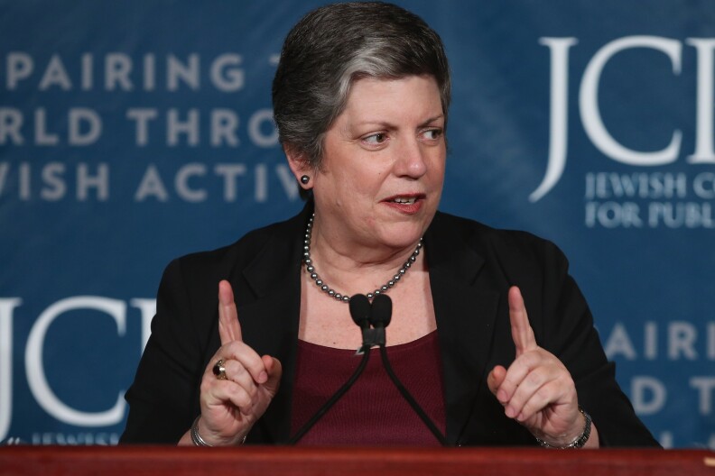Is Janet Napolitano the best candidate to the UC system? 