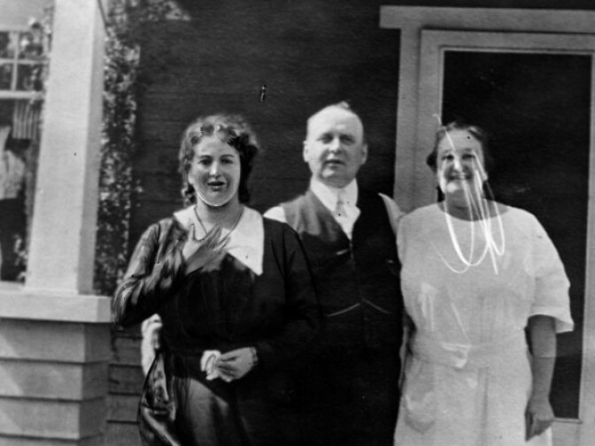 Mrs. Walburga Oesterreich (LEFT) at a party at her home in Silver Lake on the afternoon of August 22, 1922. That night her husband, Fred Oesterreich, was slain. Note, photo includes editor's marks.