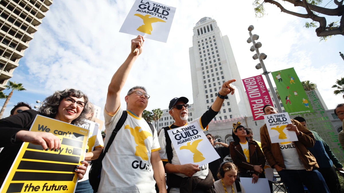 LA Times Employees Strike - Vimarsana News