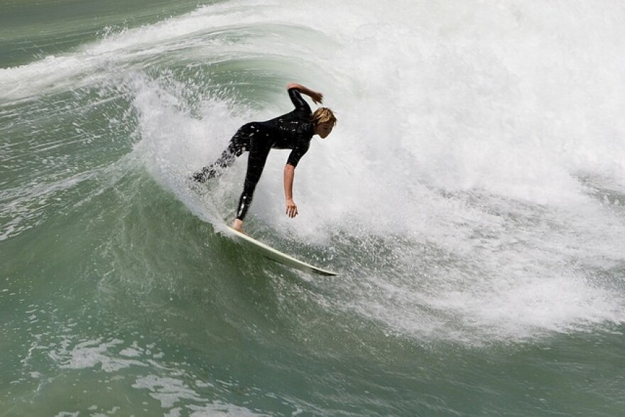surfing.jpg