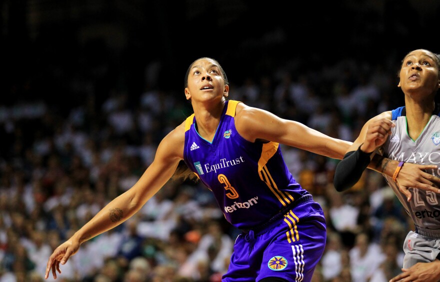 MINNEAPOLIS, MN - SEPTEMBER 24: Candace Parker #3 of the Los Angeles Sparks boxes out Maya Moore #23 of the Minnesota Lynx during the second quarter of Game One of the WNBA finals at Williams Arena on September 24, 2017 in Minneapolis, Minnesota.(Photo by Andy King/Getty Images)