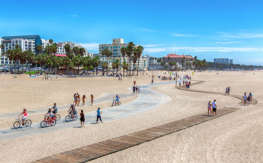 Above-Bike-Path-View-SMCVB-Santa-Monica-Images-Photographer-Joakim-Lloyd-Raboff.jpg