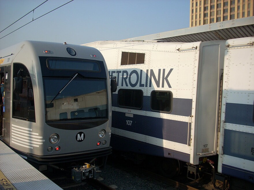 metrolink-train.jpg