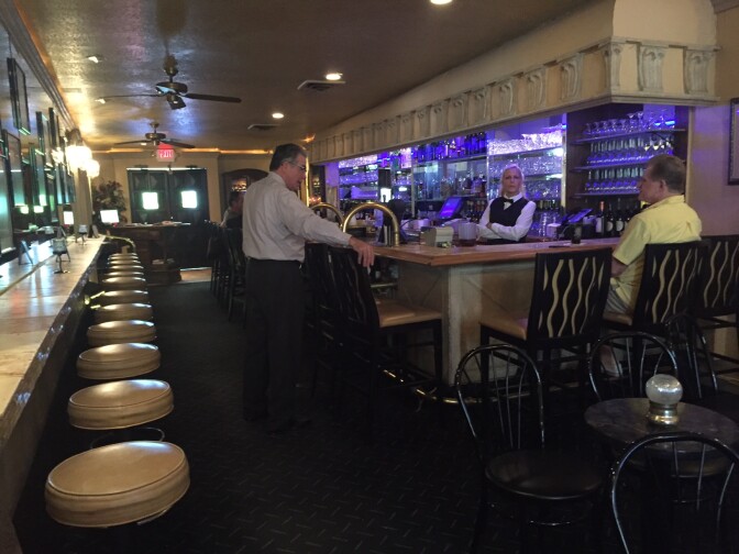 The bar at Melvyn's restaurant in Palm Springs.