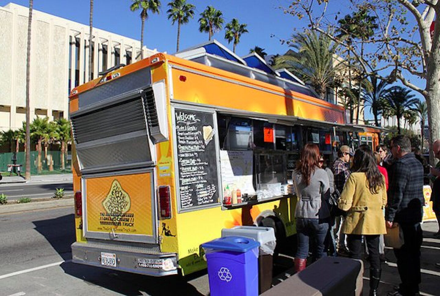 food-truck-debate.jpg